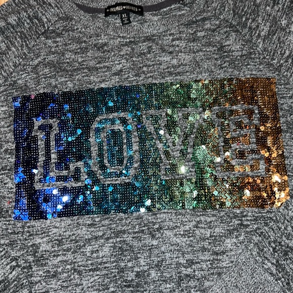 Inspired Hearts sweater - Picture 3 of 4